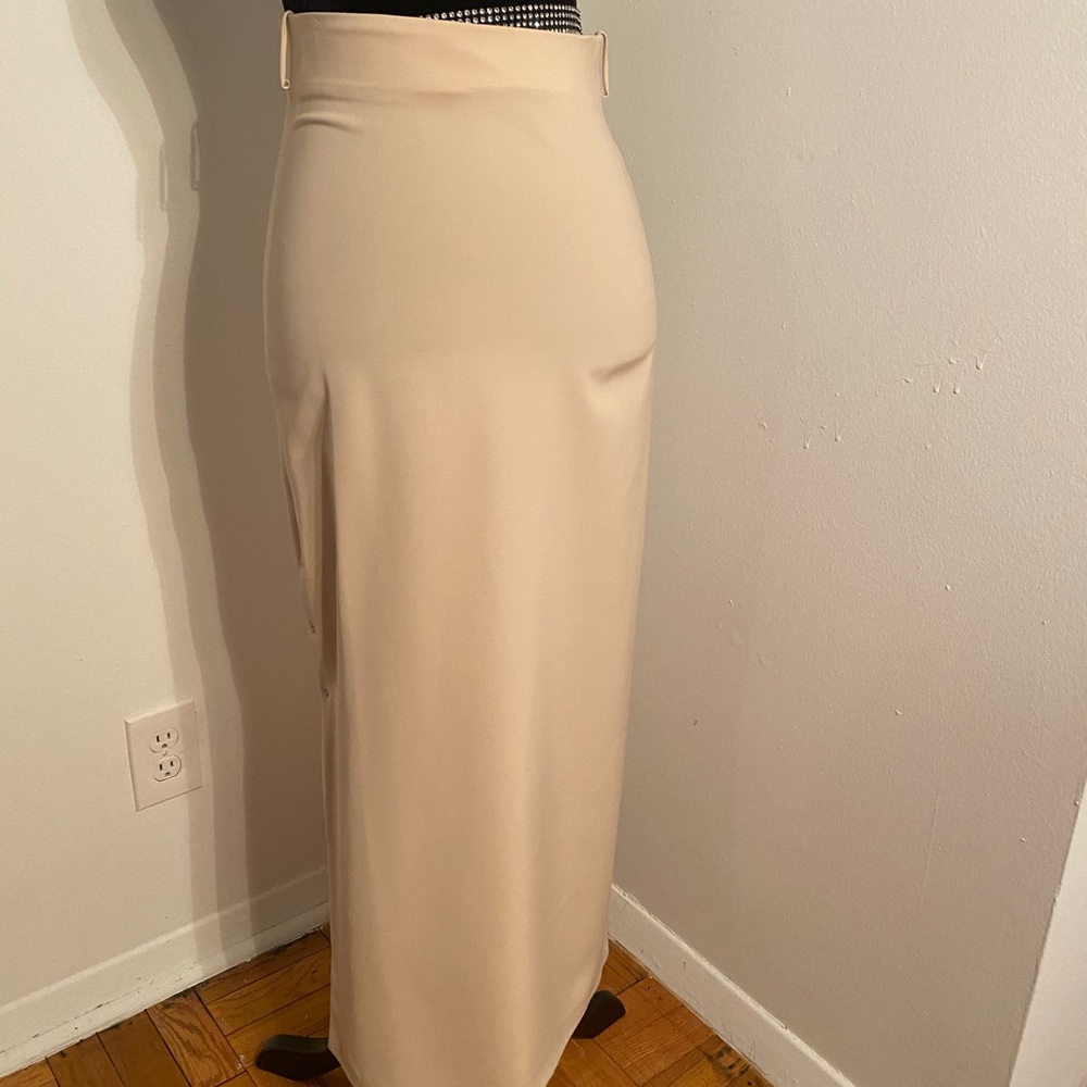 GORGEOUS Manigance Paris Skirt